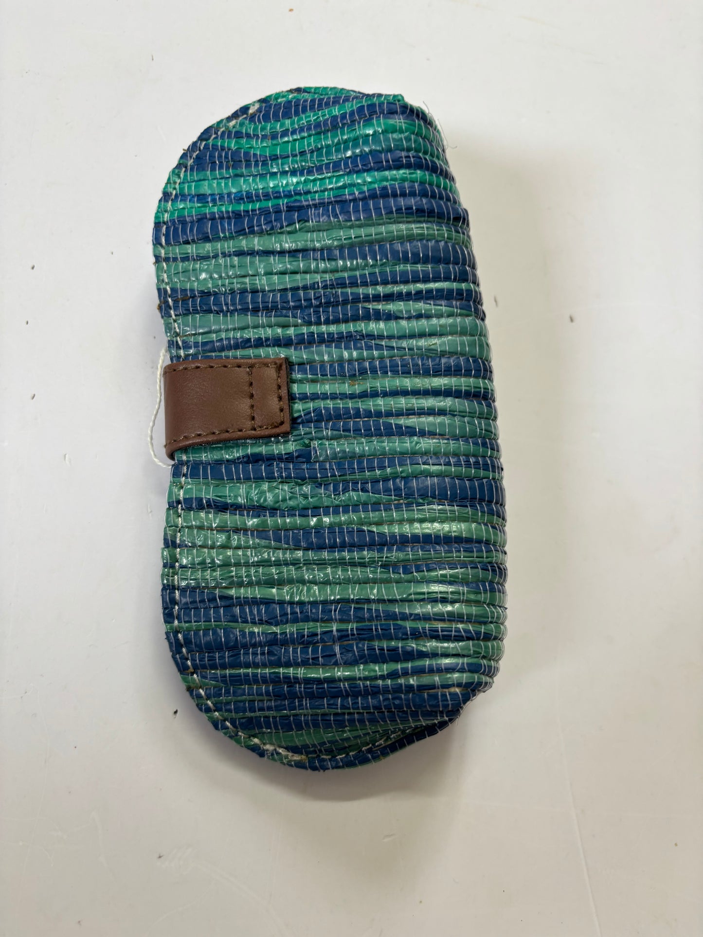 Heti Spects Cover